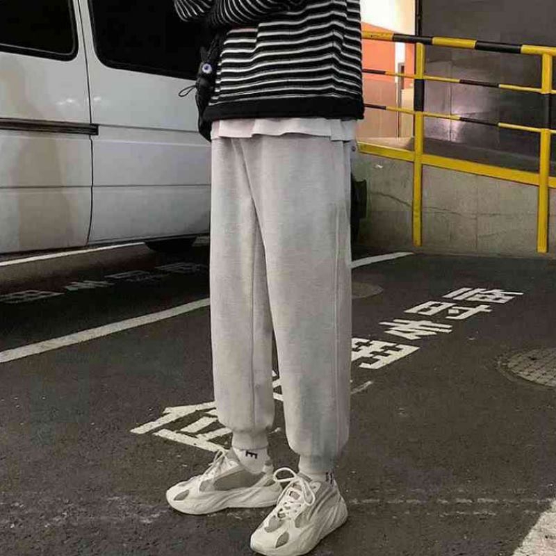 oversized sweatpants