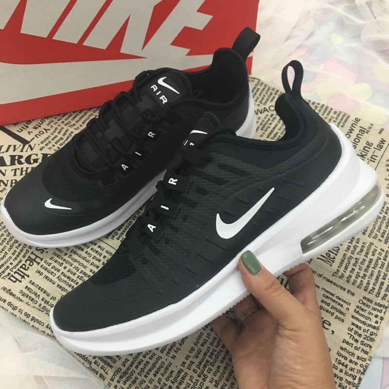 nike max axis