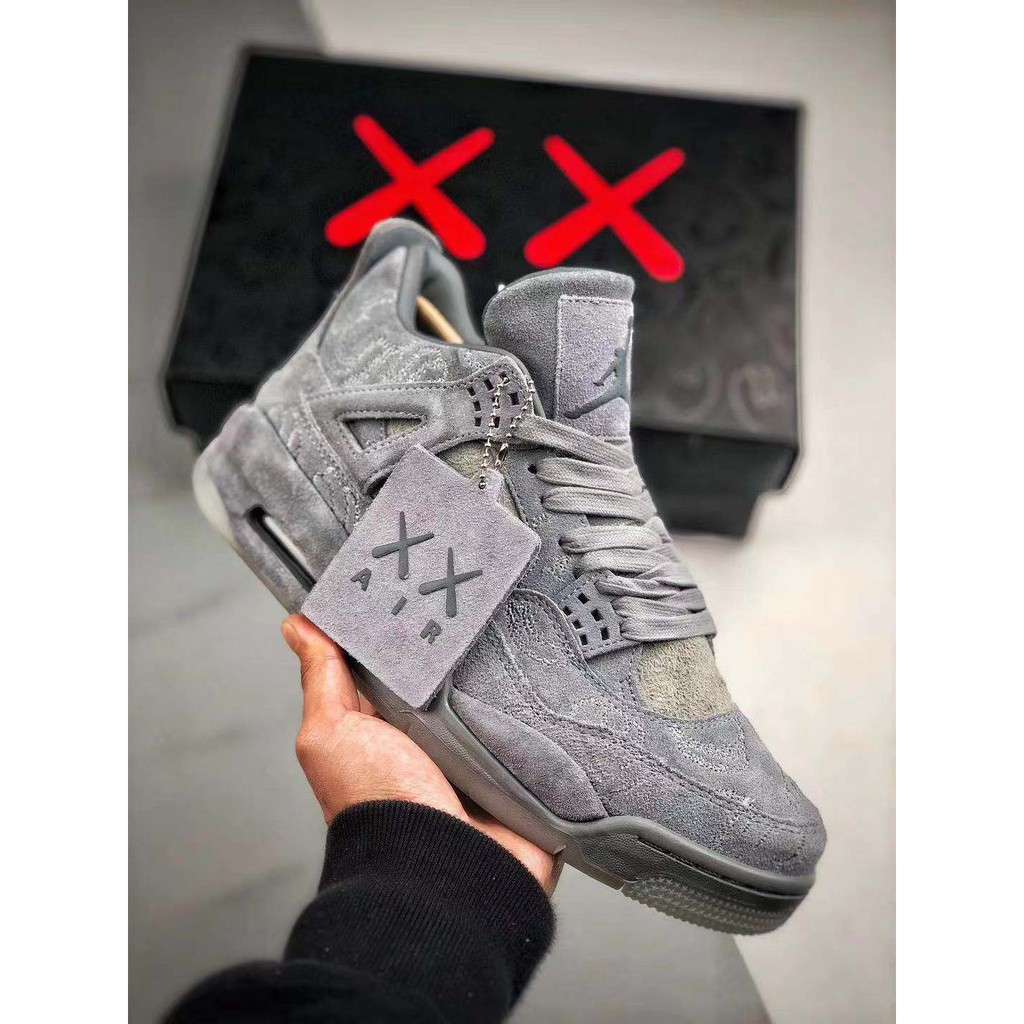 aj kaws