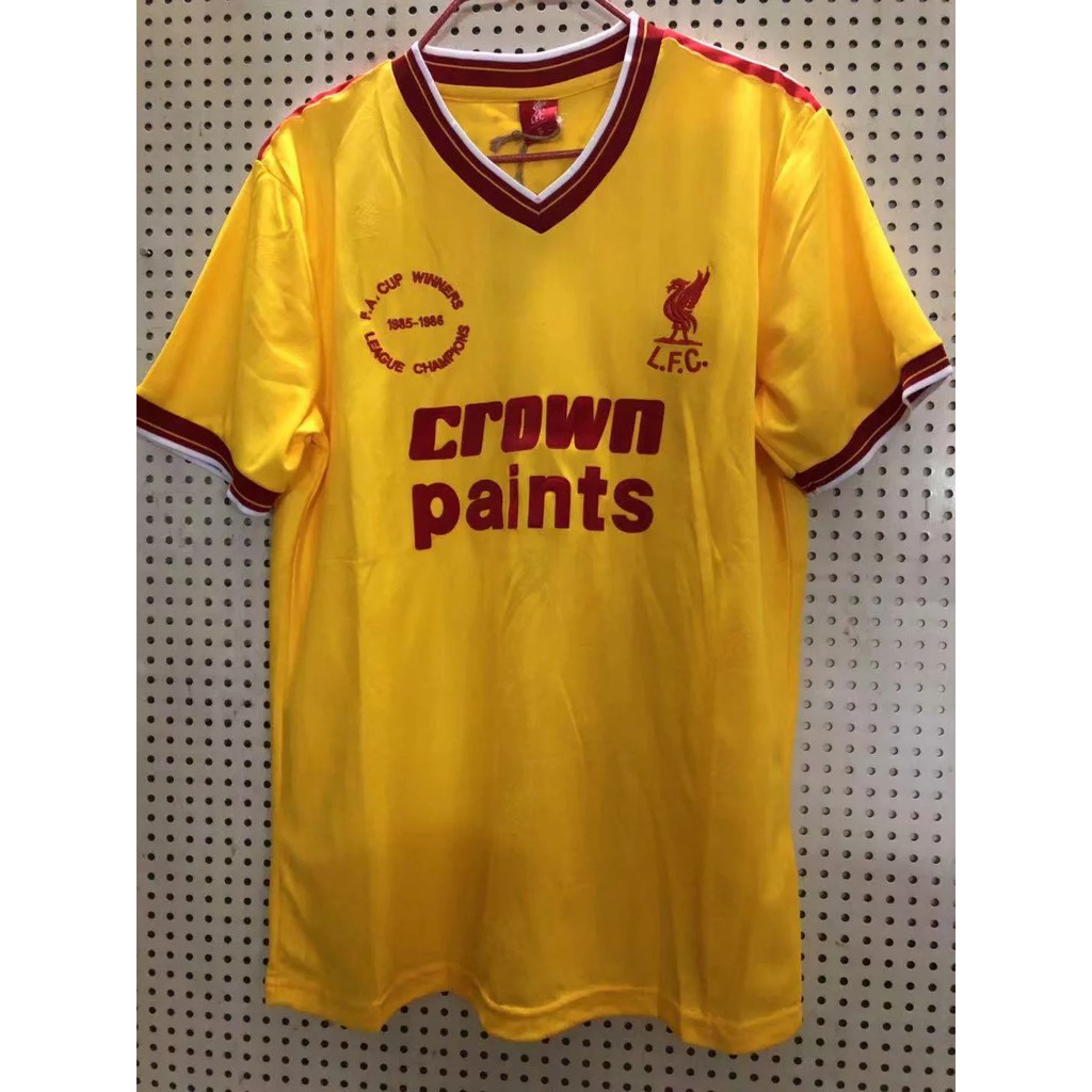 liverpool away uniform