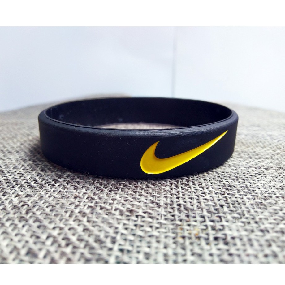 nike rubber wristband