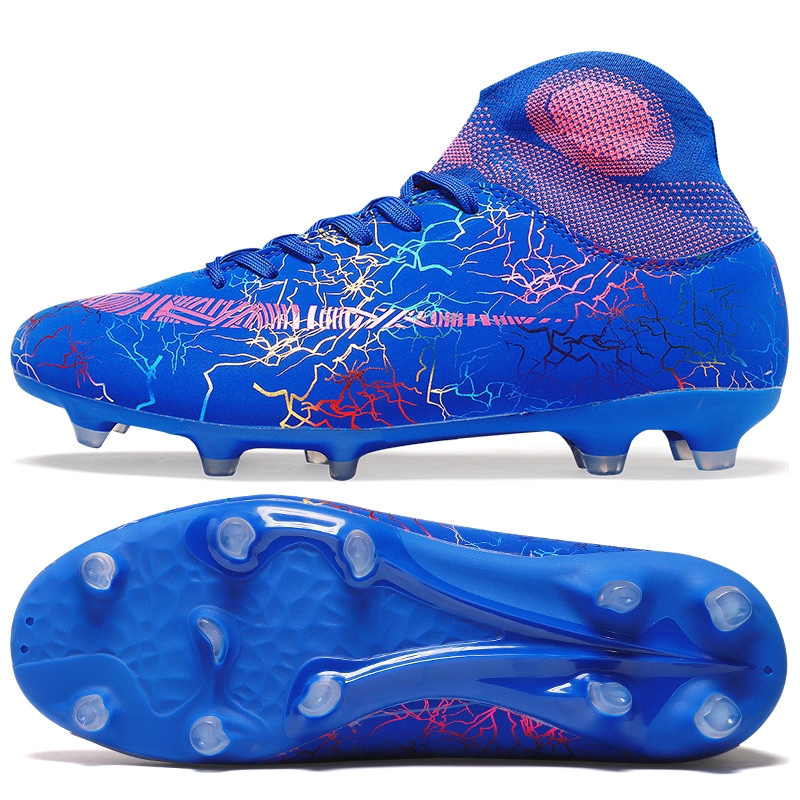 soccer shoes with spikes