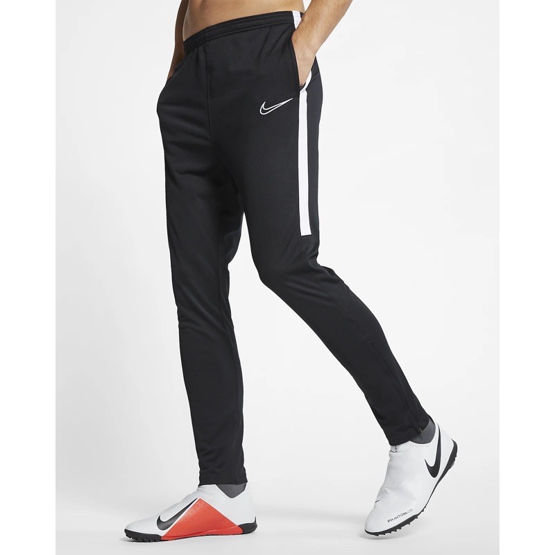 nike slim fit coupe ajustee pants