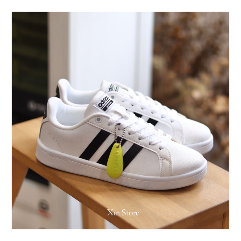 adidas cloudfoam advantage gold