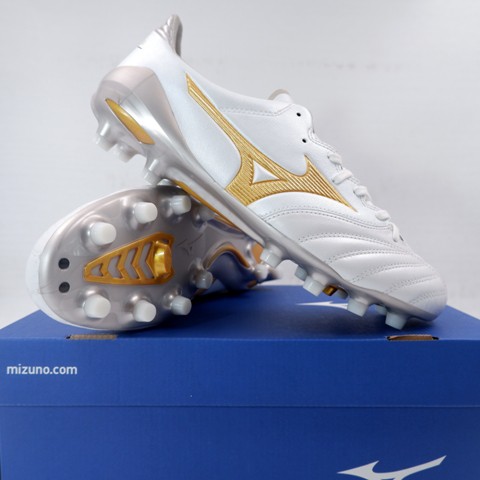 harga mizuno morelia