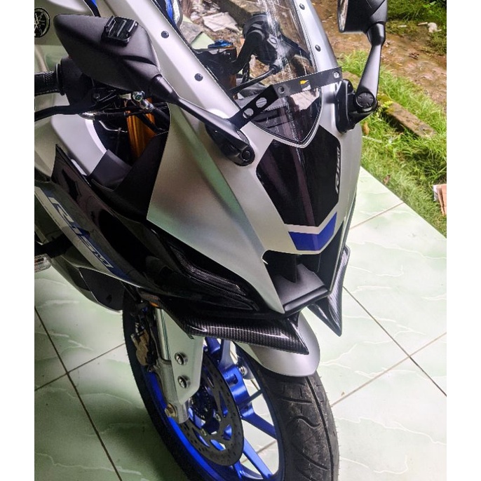 r15 v3 winglet with light