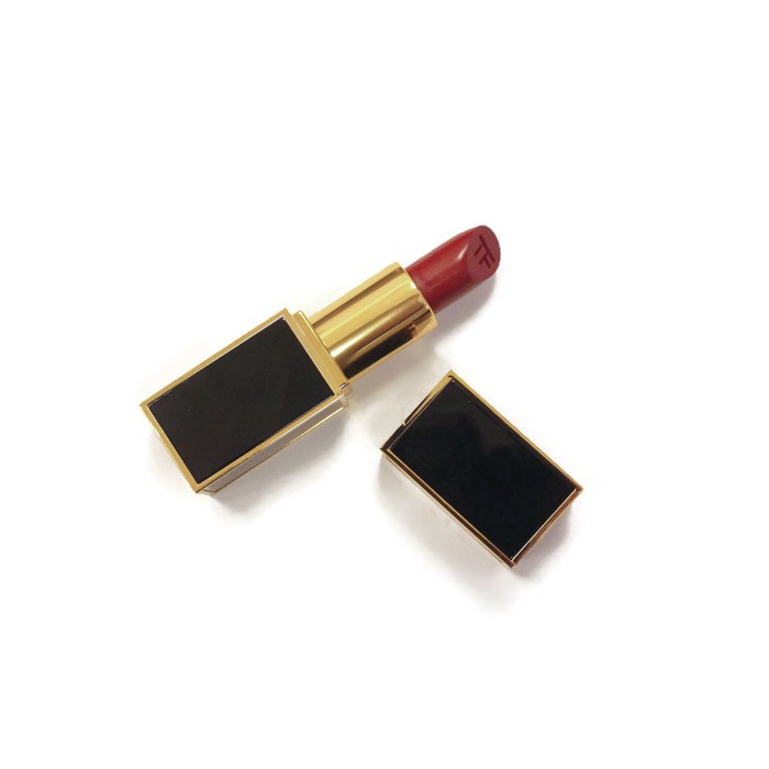 velvet cherry tom ford