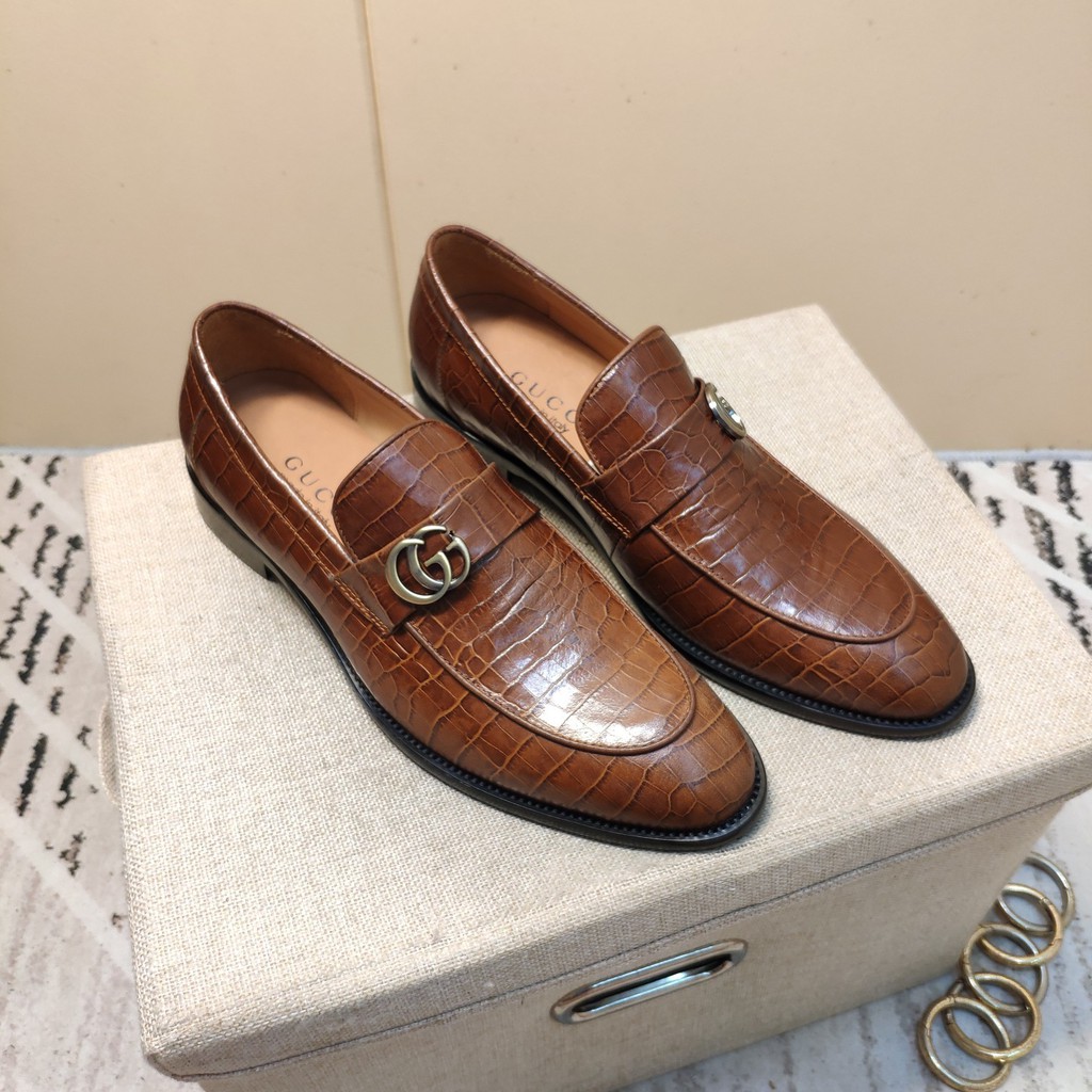 Original 2021 Gucci  Men s Brown Leather Oxfords Shoes  Size 
