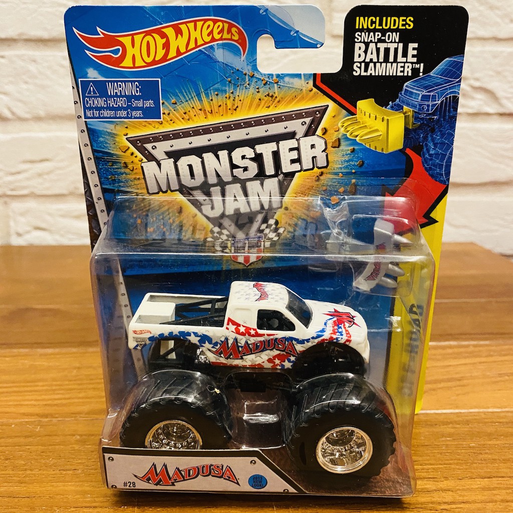 madusa monster truck toy