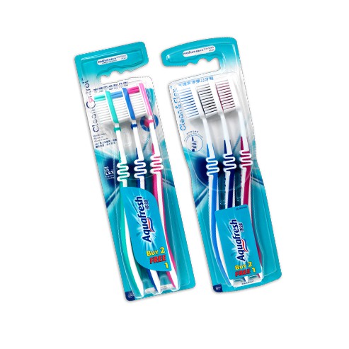 aquafresh toothbrush