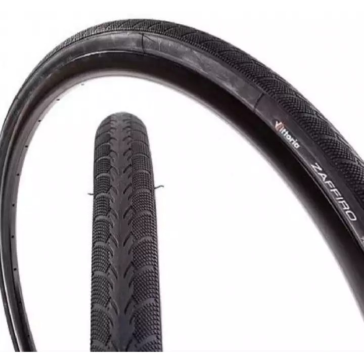 700c 32 tyres