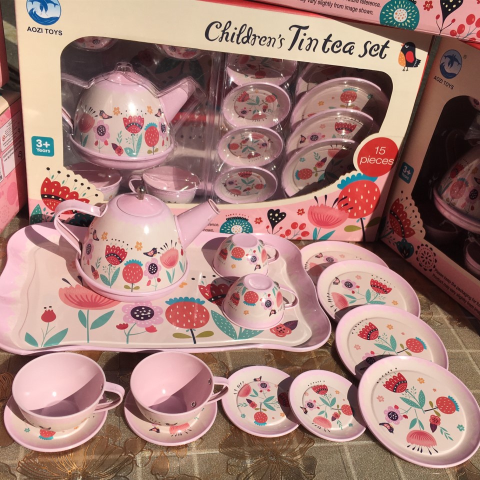 children's tin tea set