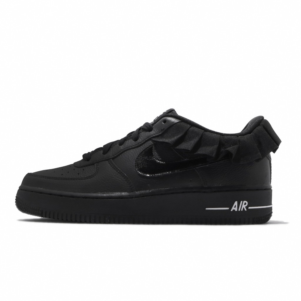 black mid top air forces