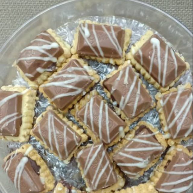 Biskut Cadbury Tart Premium Shopee Singapore
