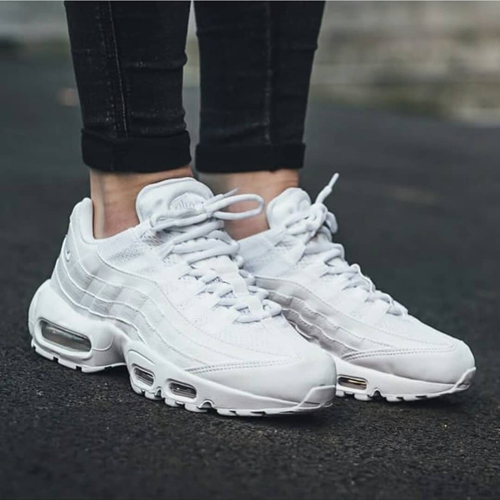 air max triple white