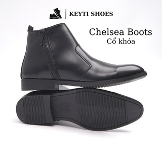 Chelsea Boots With Buckle Neck And Secure Stitching Sole