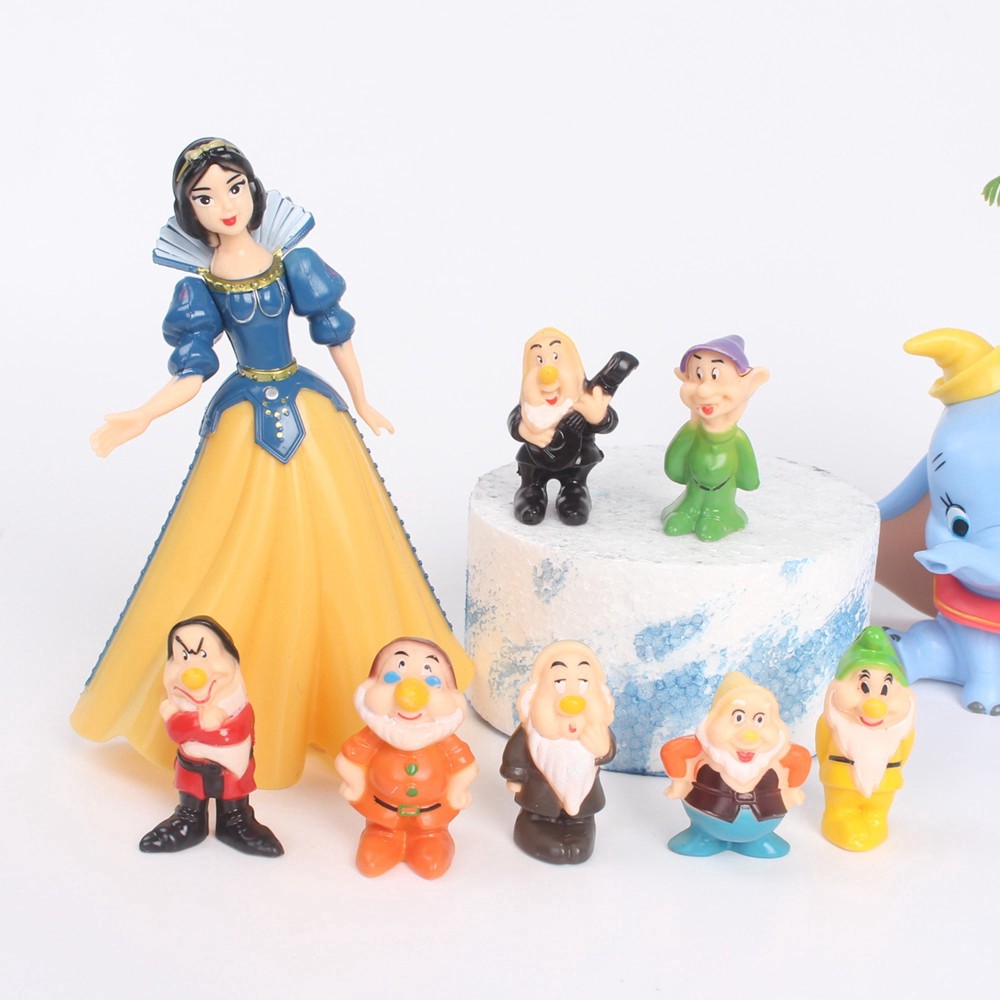 seven dwarfs doll set