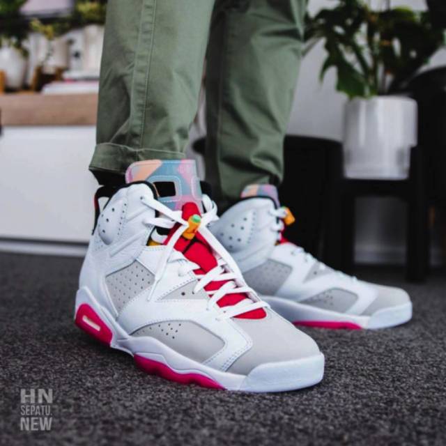 air jordan 6 retro bugs bunny