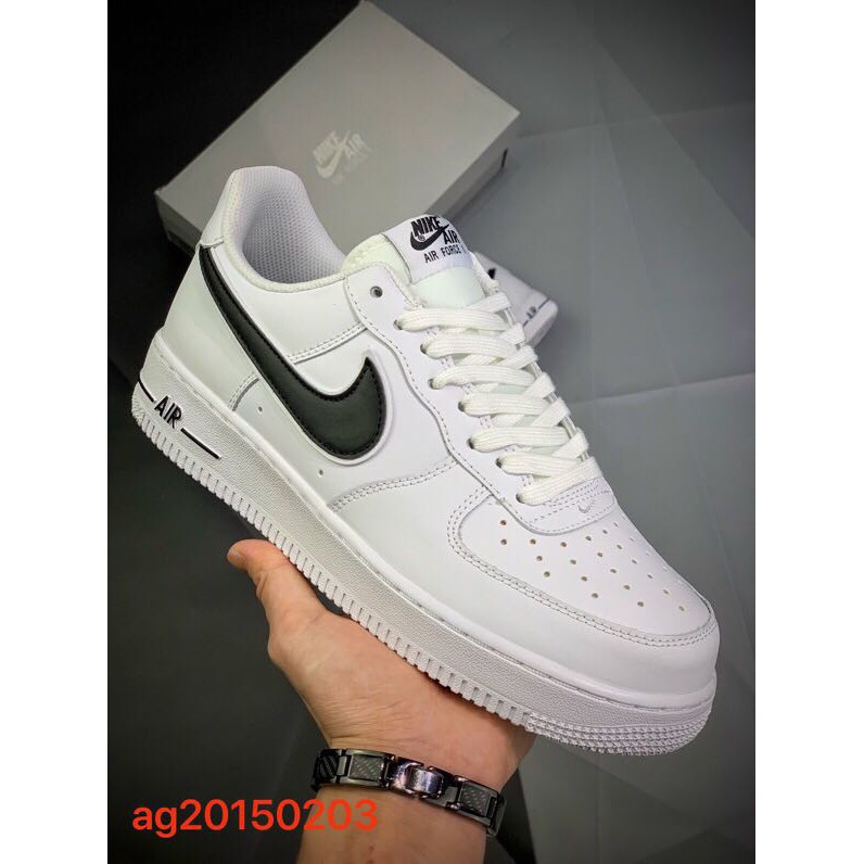 black and white nike shoes air force