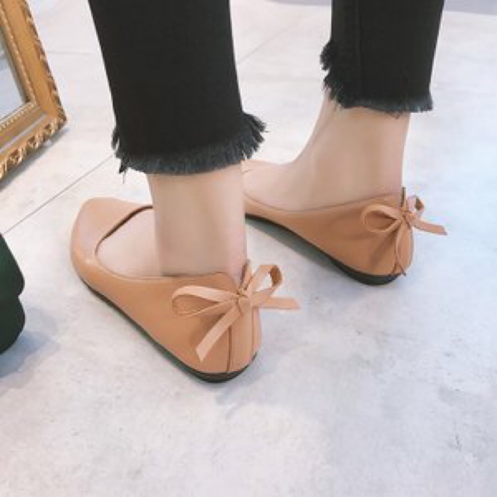 nude bow flats