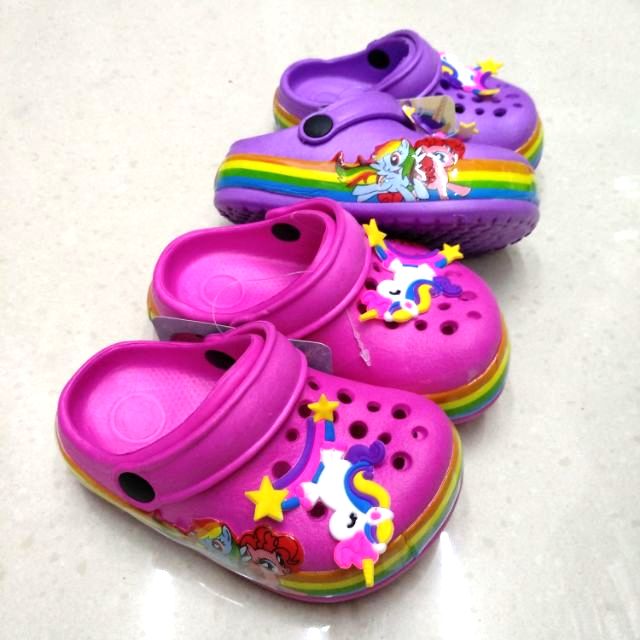 kids unicorn crocs