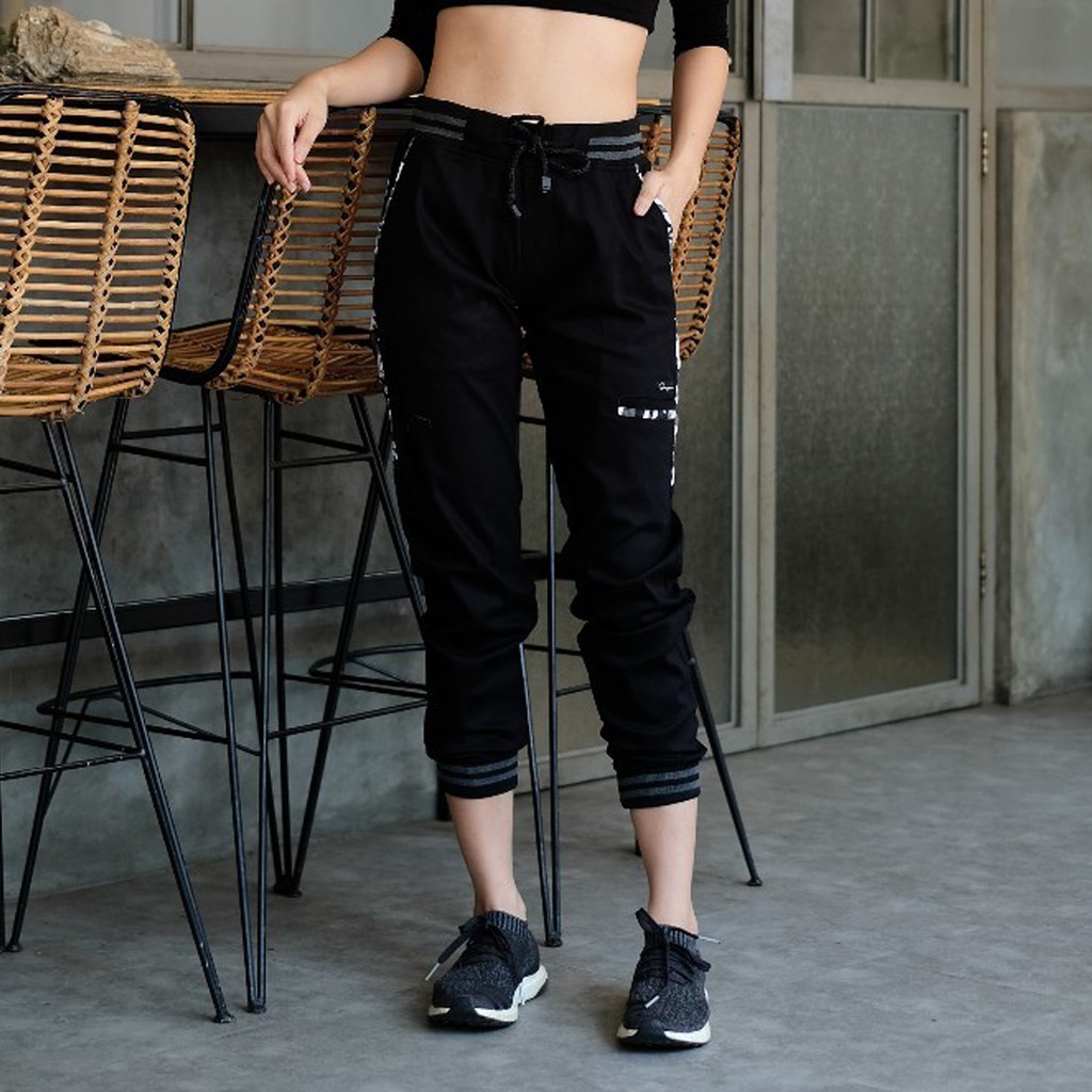 black army pants women's