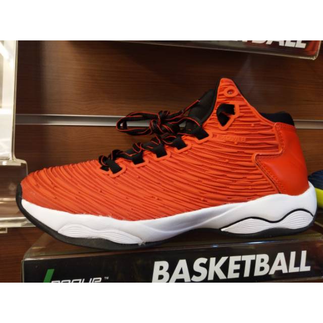 league basketball shoes