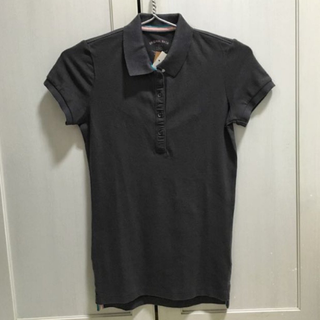 uniqlo polo tee