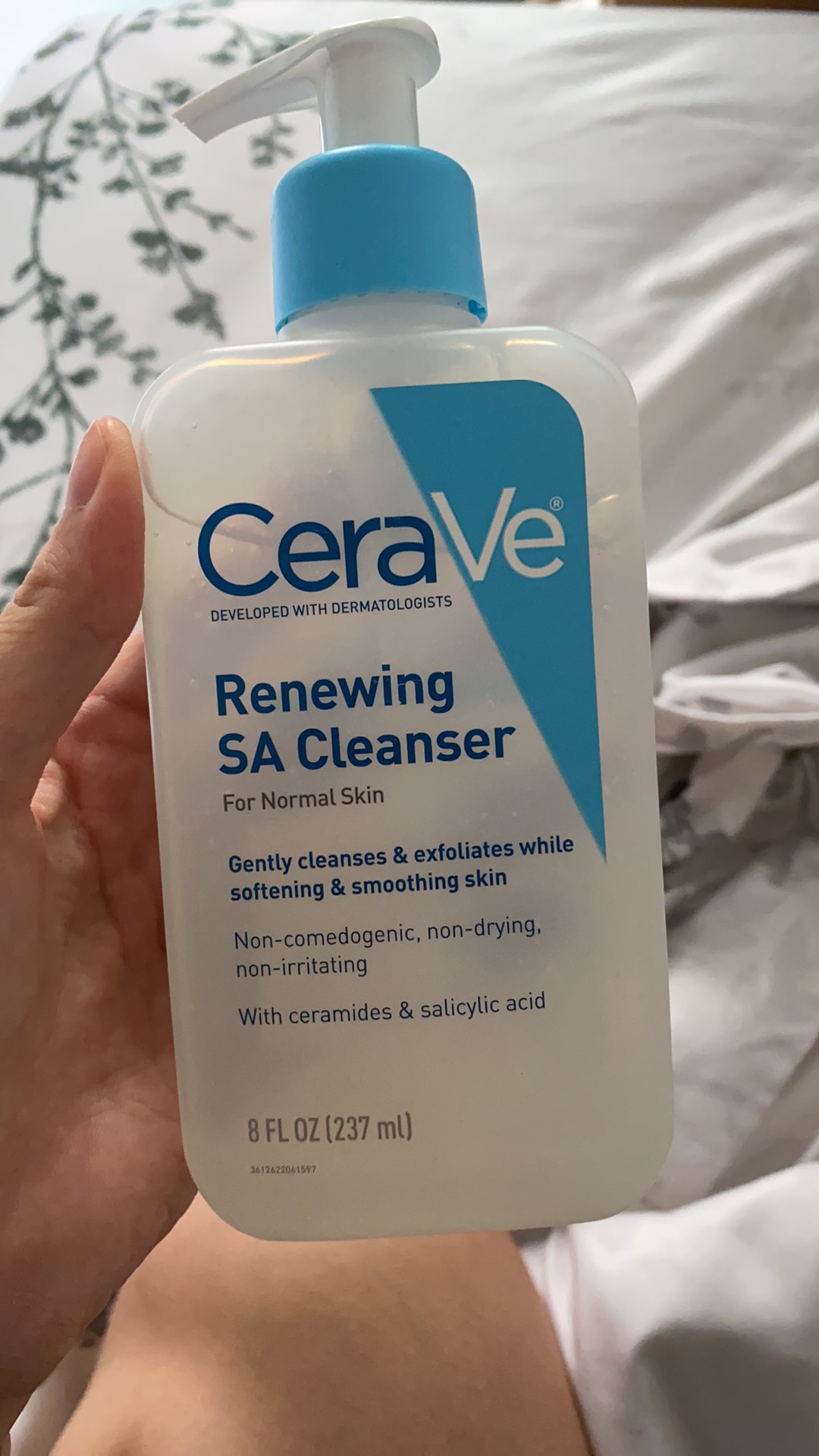 cerave renewing sa cleanser shopee