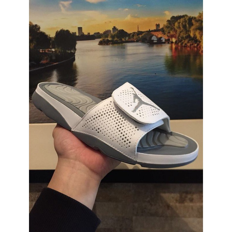 michael jordan slippers