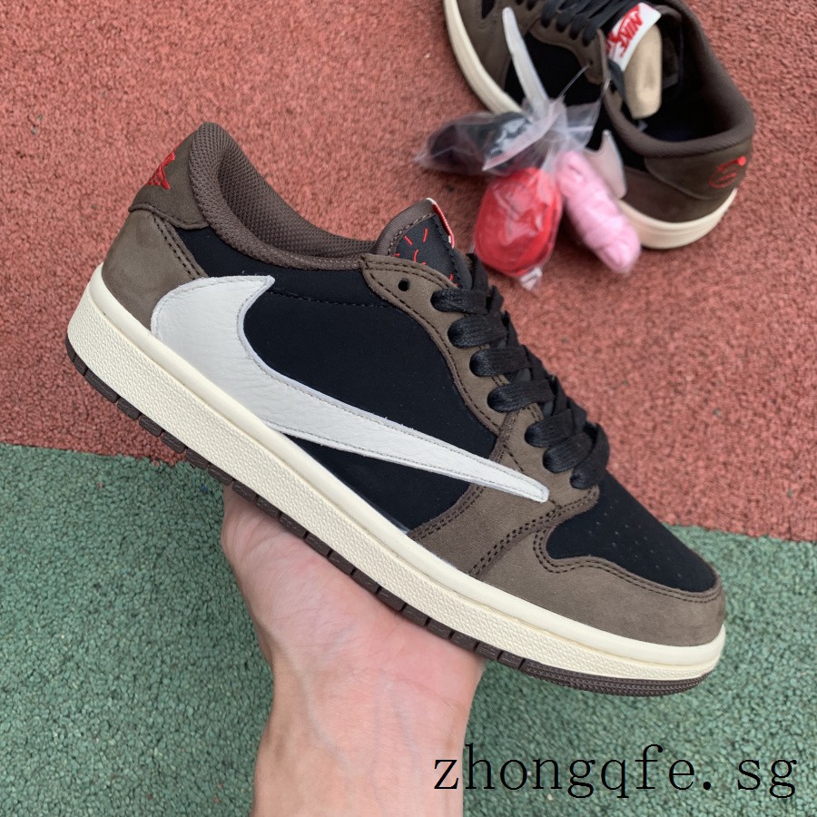 travis scott jordan 1 stock