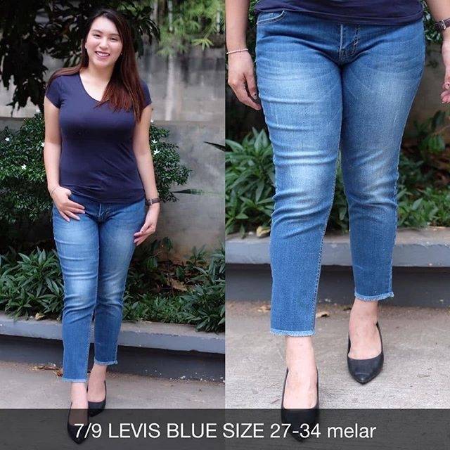 size 9 in levis