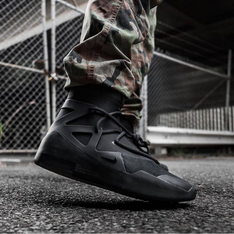 air fog triple black