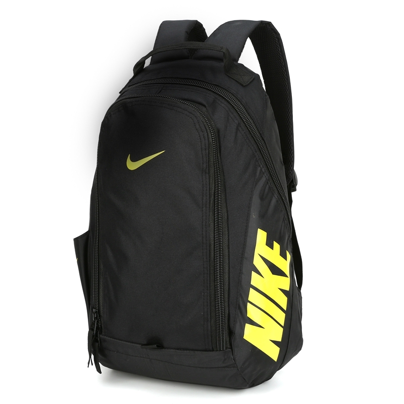 black nike backpack with laptop compartment