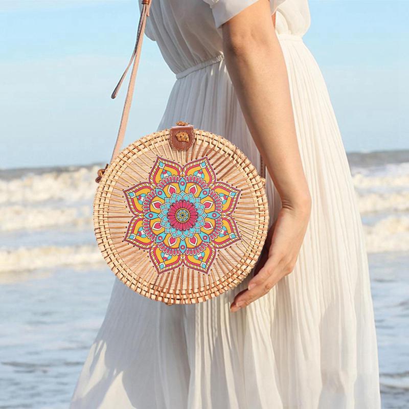 round beach bag