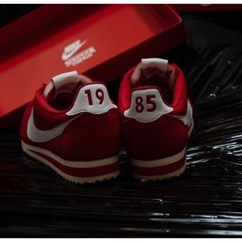 nike cortez with fat laces
