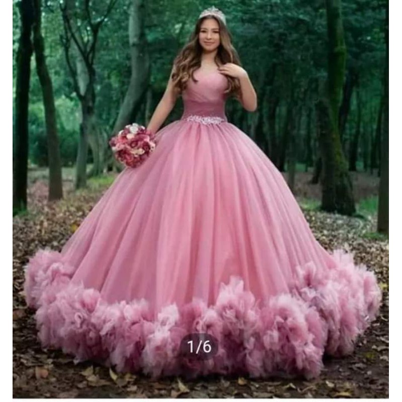 BEBUT BALLGOWNS BIRTHDAY