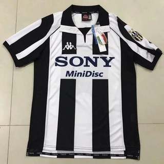 old school juventus jersey