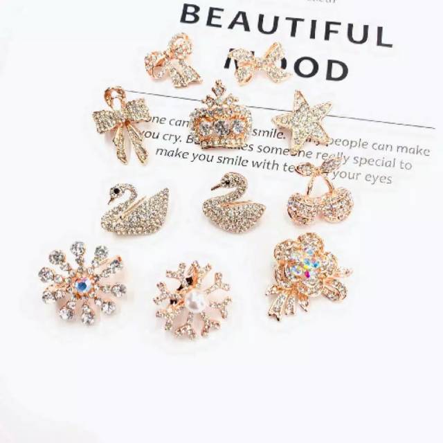 pretty brooches