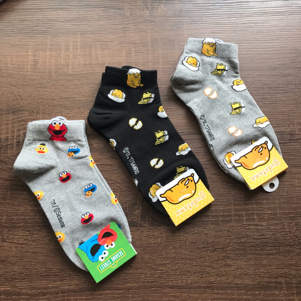 Elmo & Gudetama Socks | Shopee Singapore