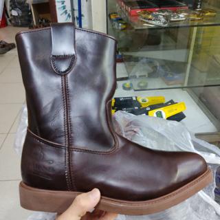 paw shoes safety