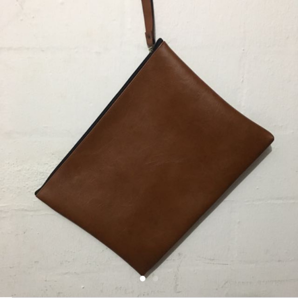 leather laptop sleeve singapore