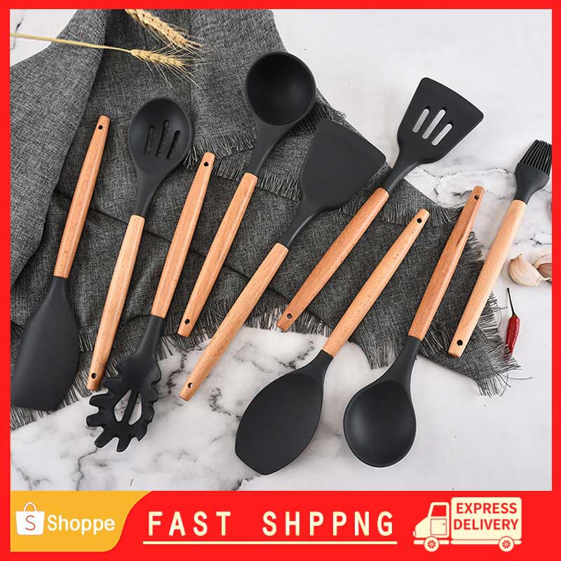 9pcs/Set Black Non-stick Silicone Kitchenware Wooden Handle Baking