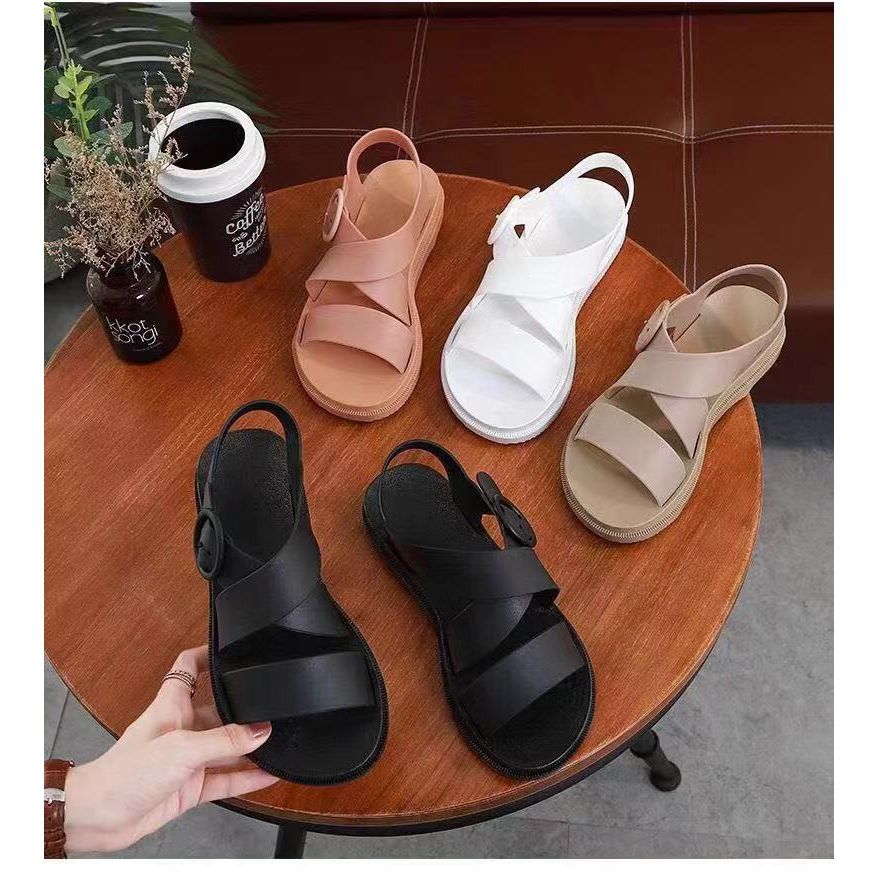 simple casual platform slippers