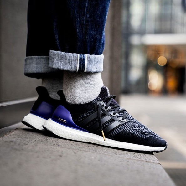 ultra boost 1.0 black purple