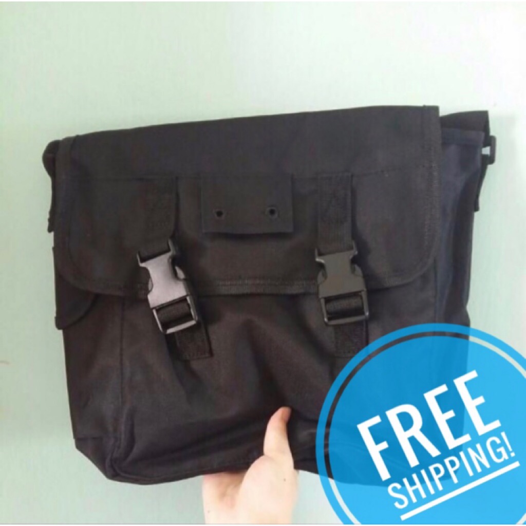 black sling bag singapore