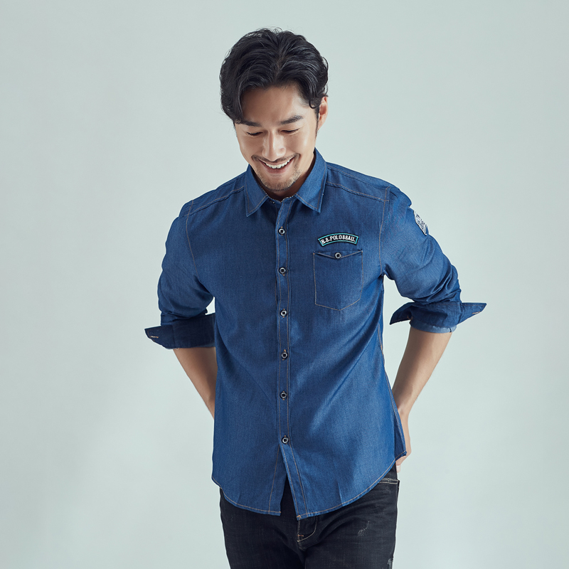 jeans and long sleeve shirt