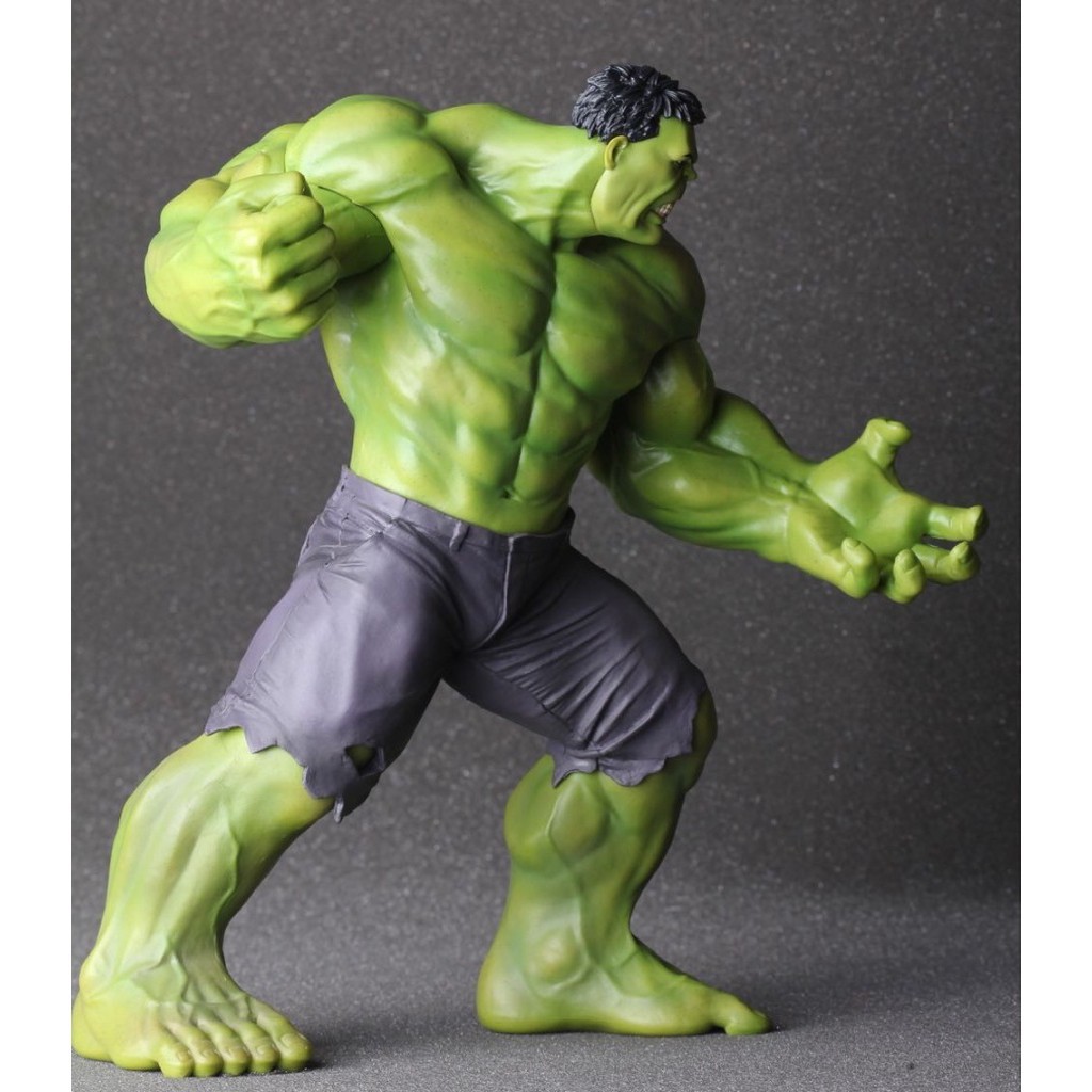 large hulk figure