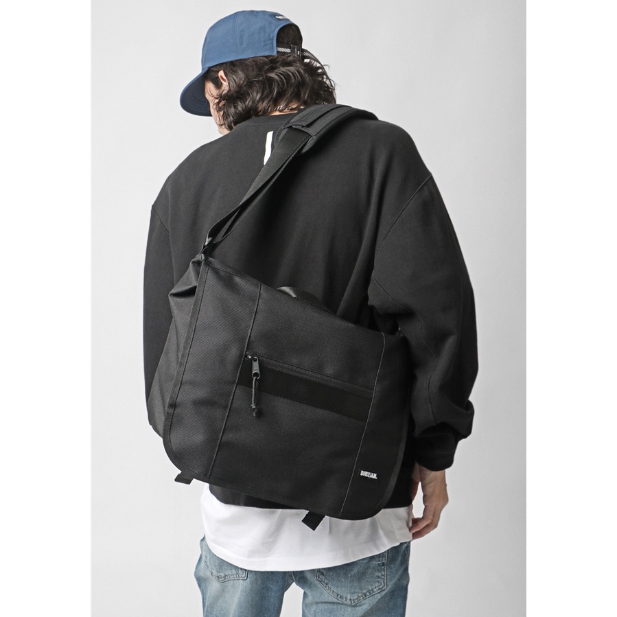 flutter premium messenger bag