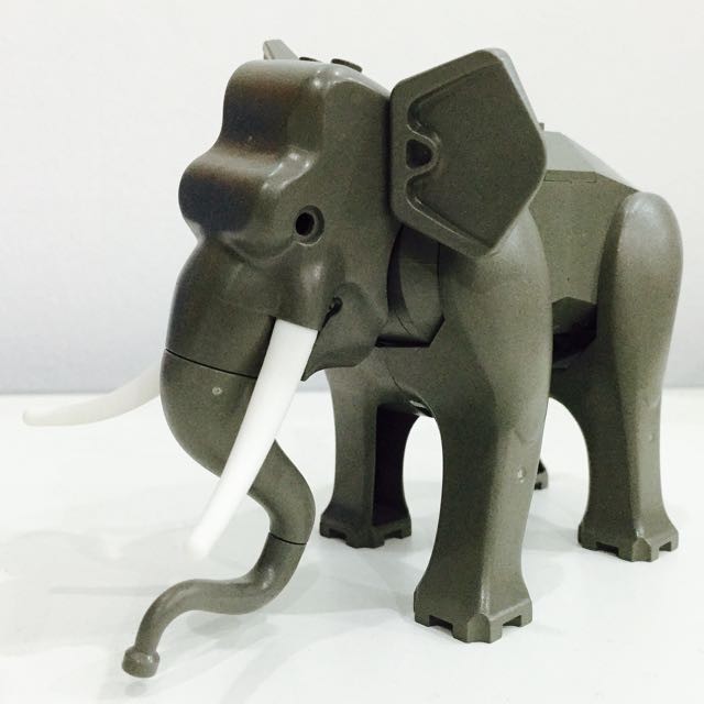 lego elephant